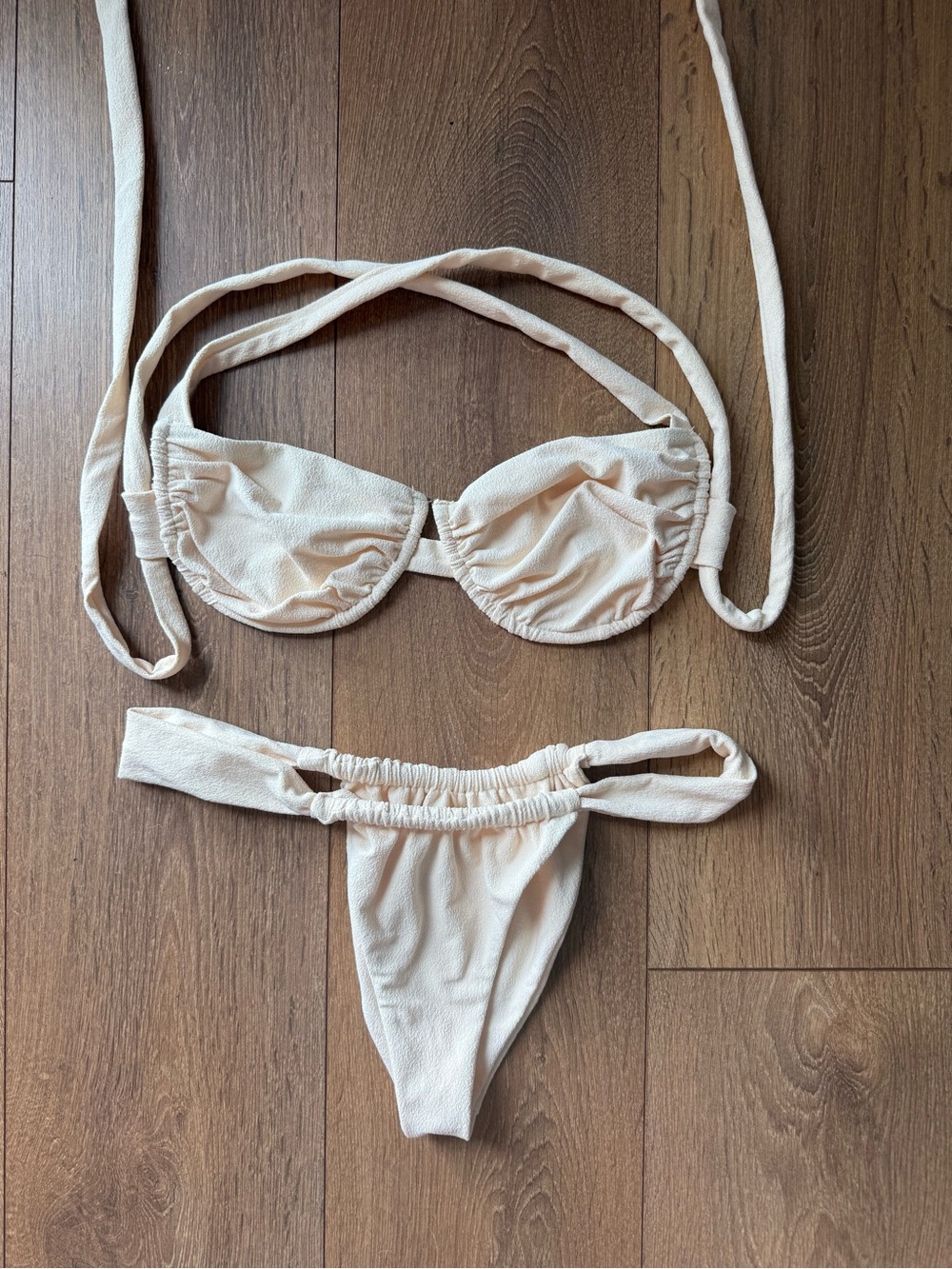 SAME Los Angeles bikini set